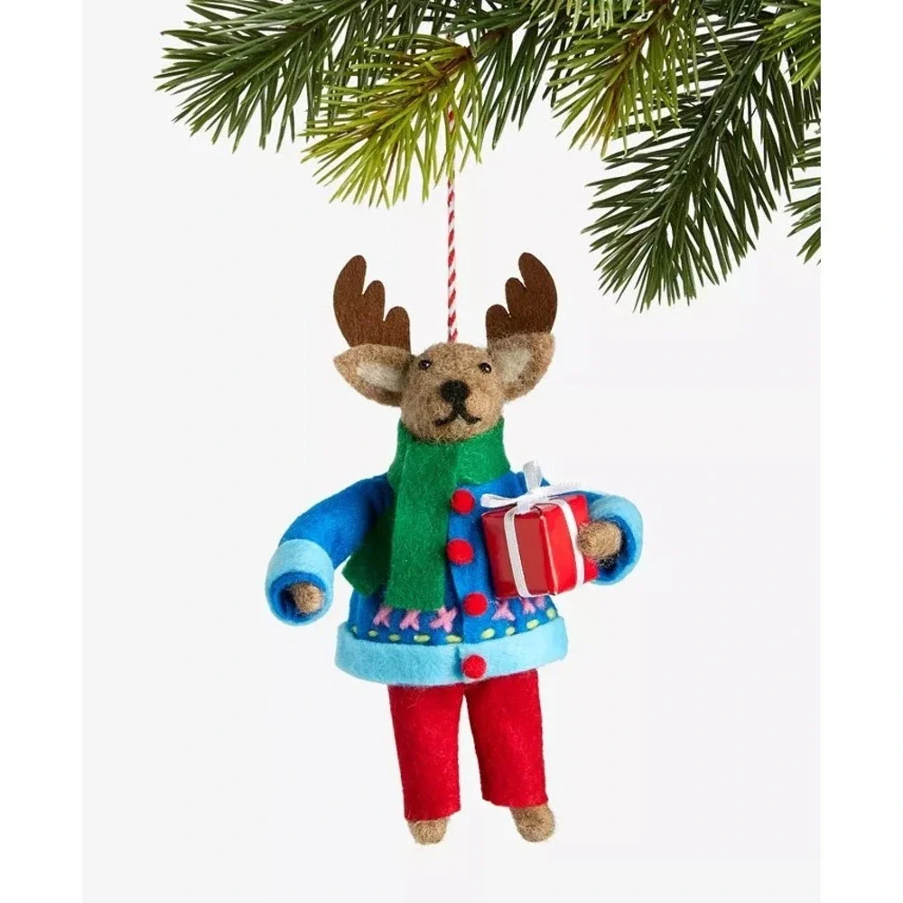 Holiday Lane‎ Merry Magic Felt Gift Moose Hanging Ornament Macy Exclusive NWT